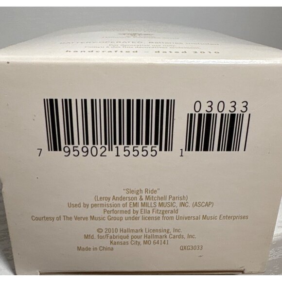 Hallmark Keepsake Musical Magic Ornament Sleigh Ride With Polar Bears - Picture 9 of 10